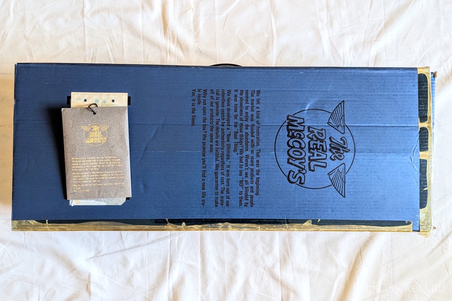 旧リアルマッコイズ1994年製B-3 Rough　Wearのパッケージ