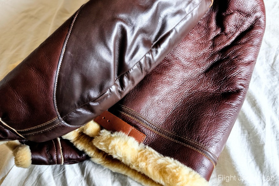 旧リアルマッコイズ1995年製H.L.B Corp実名復刻B-3の両腕の補強革