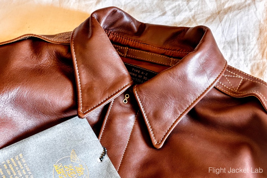 旧リアルマッコイズ1994年製A-2(J.A. DUBOW実名復刻)の襟