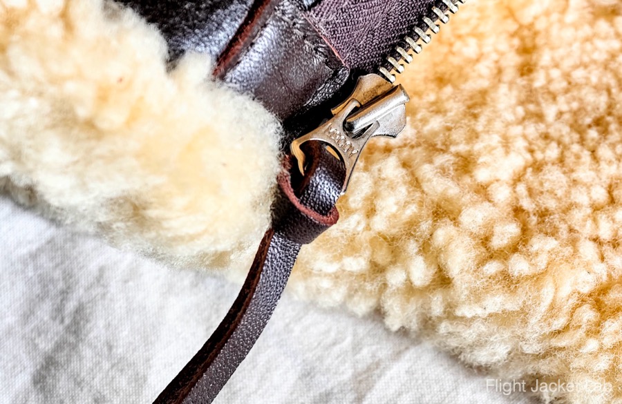 旧リアルマッコイズ1992年製B-3のファスナー