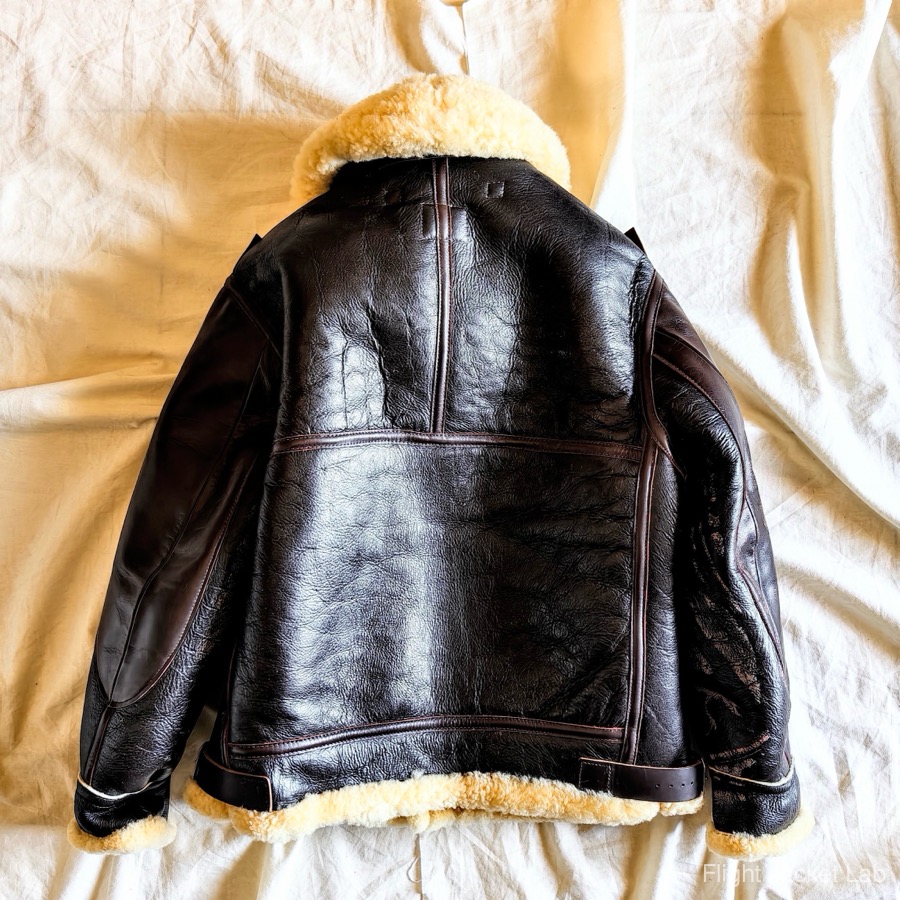 旧リアルマッコイズ1992年製B-3の後ろ面